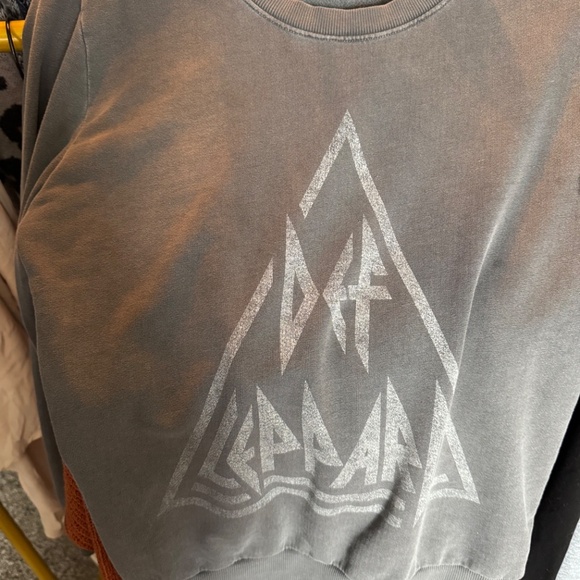 DEF LEPARD DAYDREAMER CREW SWEATSHIRT - Picture 2 of 4